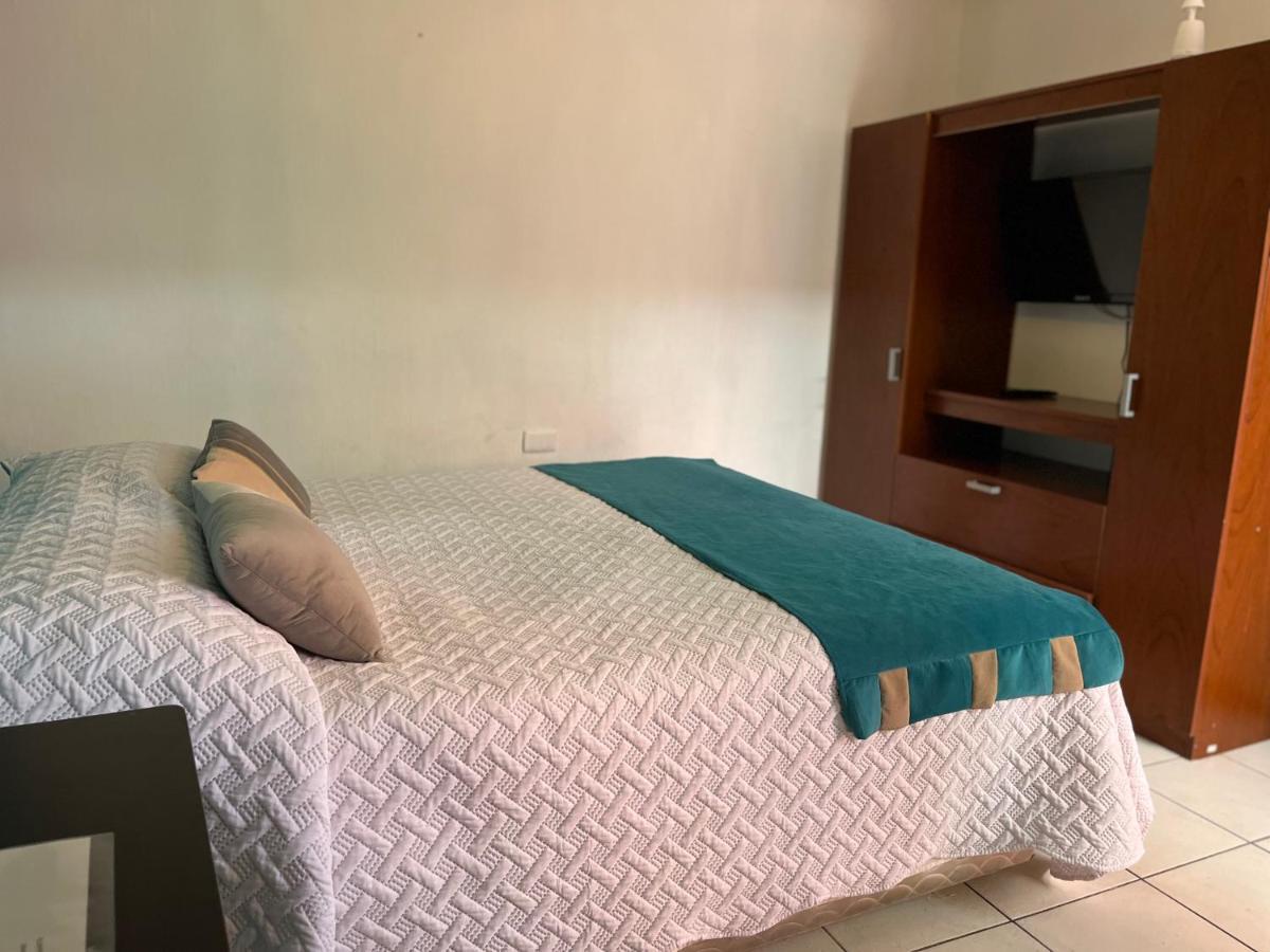 Hostal Avenue La Serena Extérieur photo