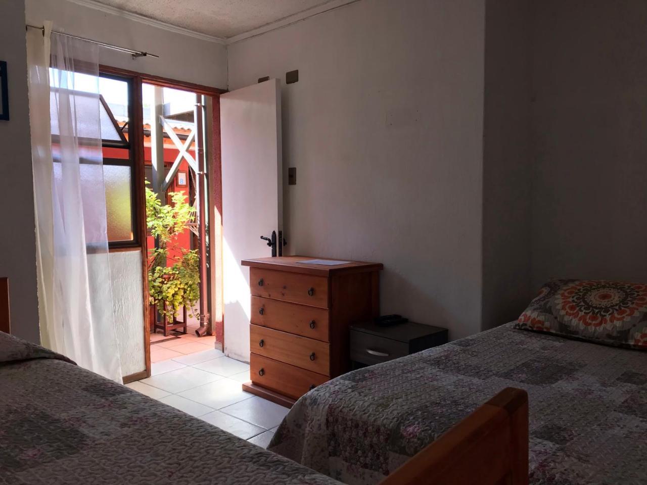 Hostal Avenue La Serena Extérieur photo
